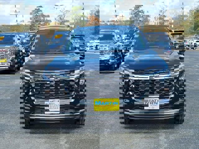 New 2026 Chevrolet Trax LT w/ Driver Confidence Package image 2