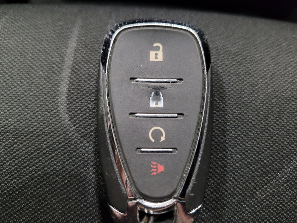 Used 2019 Chevrolet Trax LT w/ LT Convenience Package FWD image 32