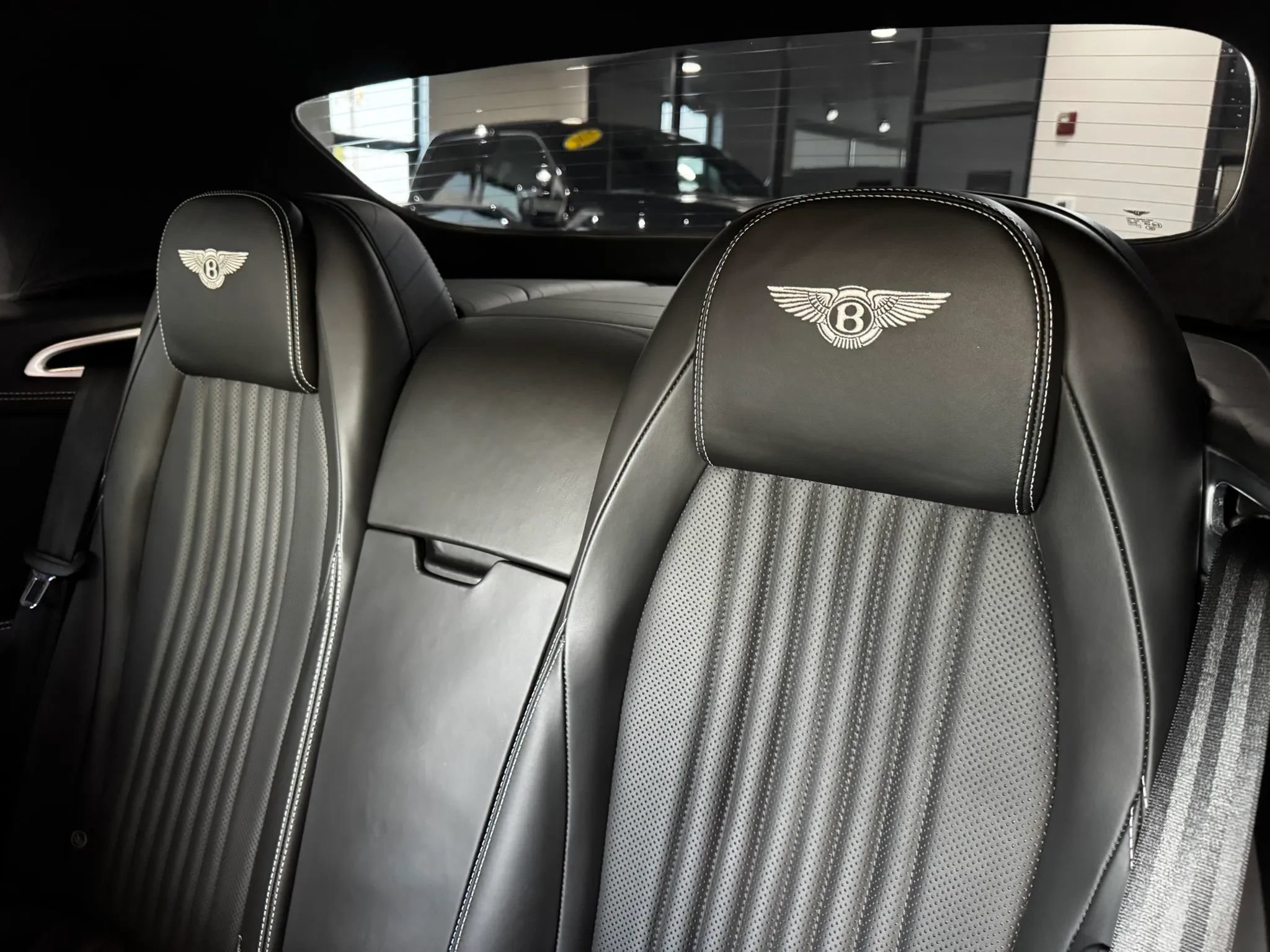 Used 2017 Bentley Continental GT AWD/4WD image 23