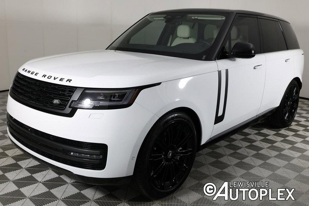 Used 2025 Land Rover Range Rover SE image 9