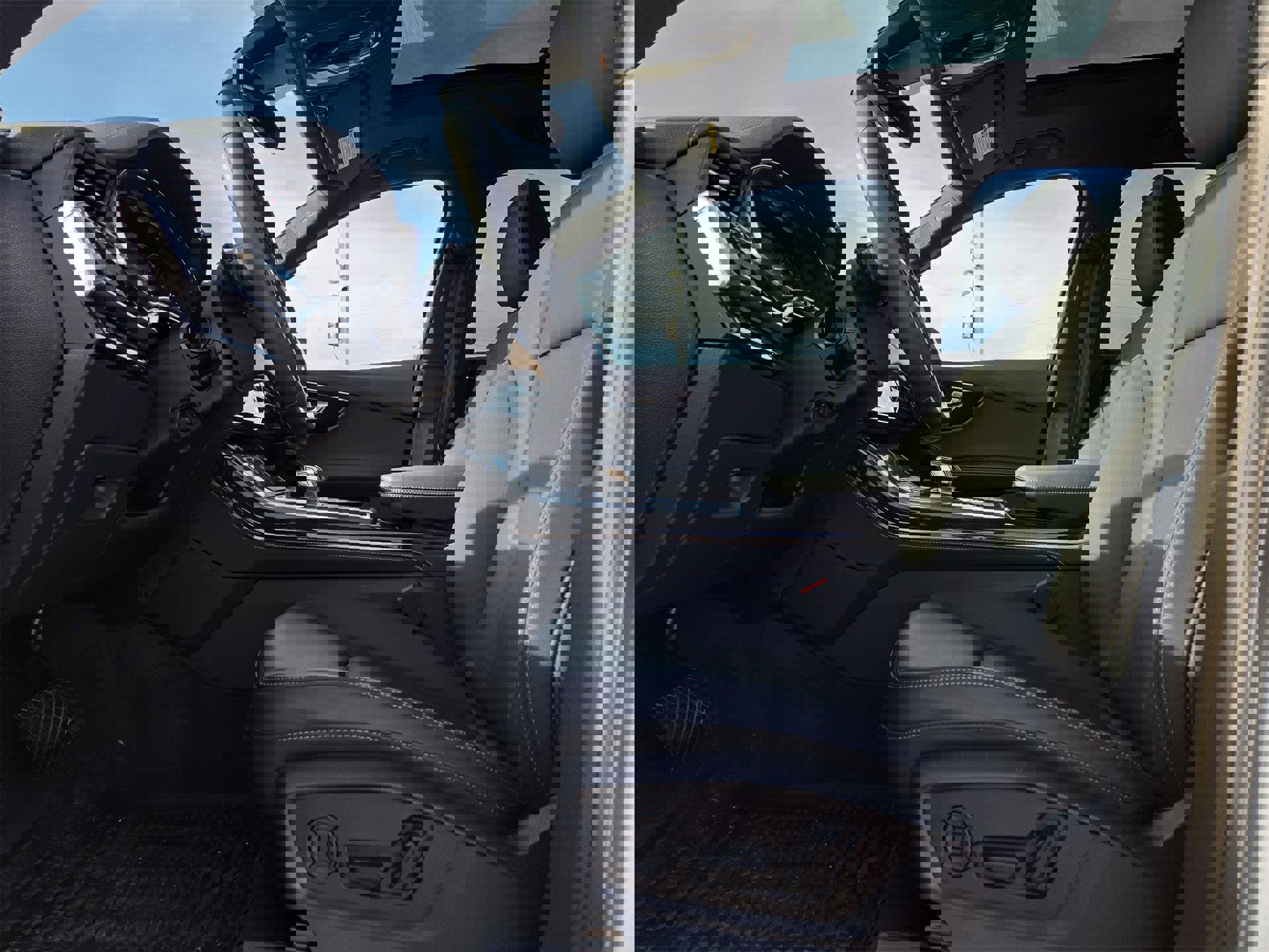 Used 2025 Audi Q7 2.0T Premium Plus w/ Premium Plus Package image 16