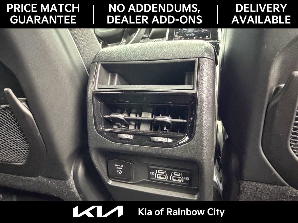 Used 2023 Jeep Grand Cherokee Altitude image 23