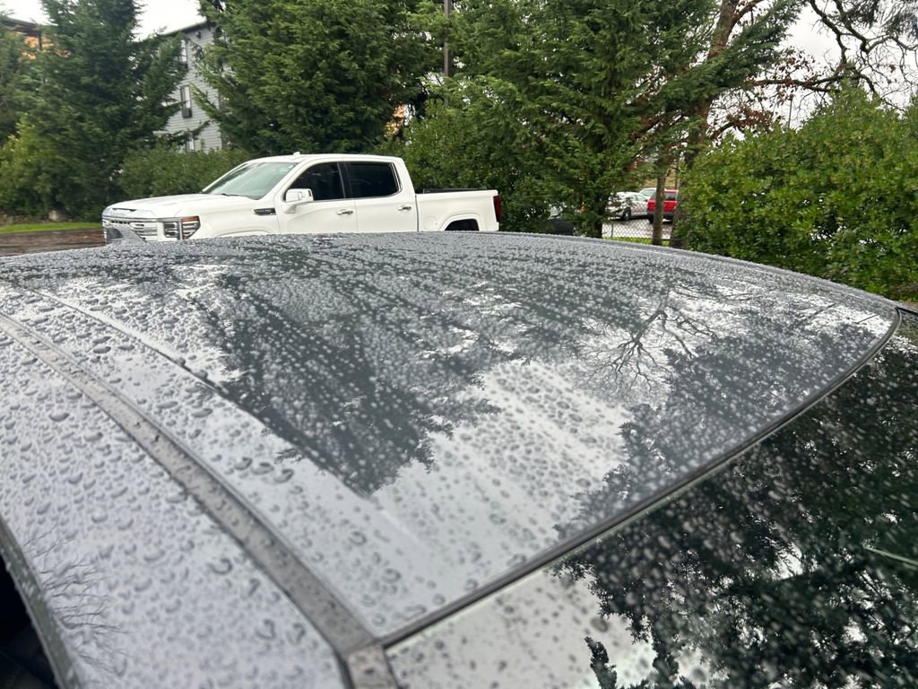 Used 2025 Toyota Camry XLE image 28