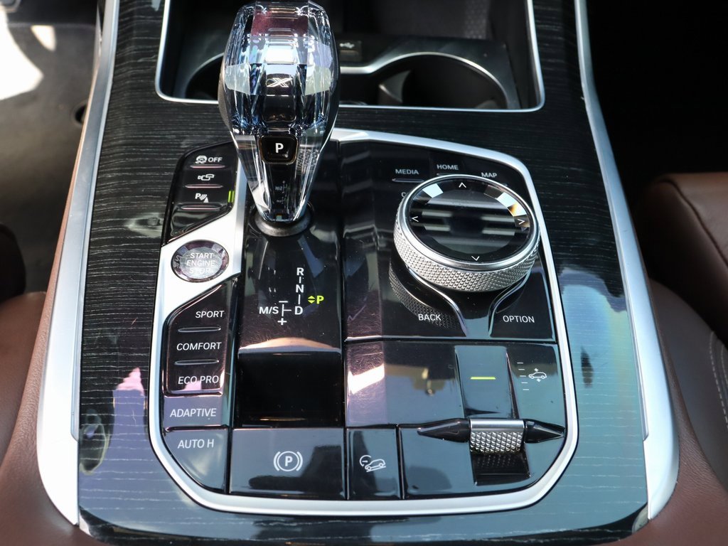 Used 2022 BMW X7 xDrive40i w/ M Sport Package image 35