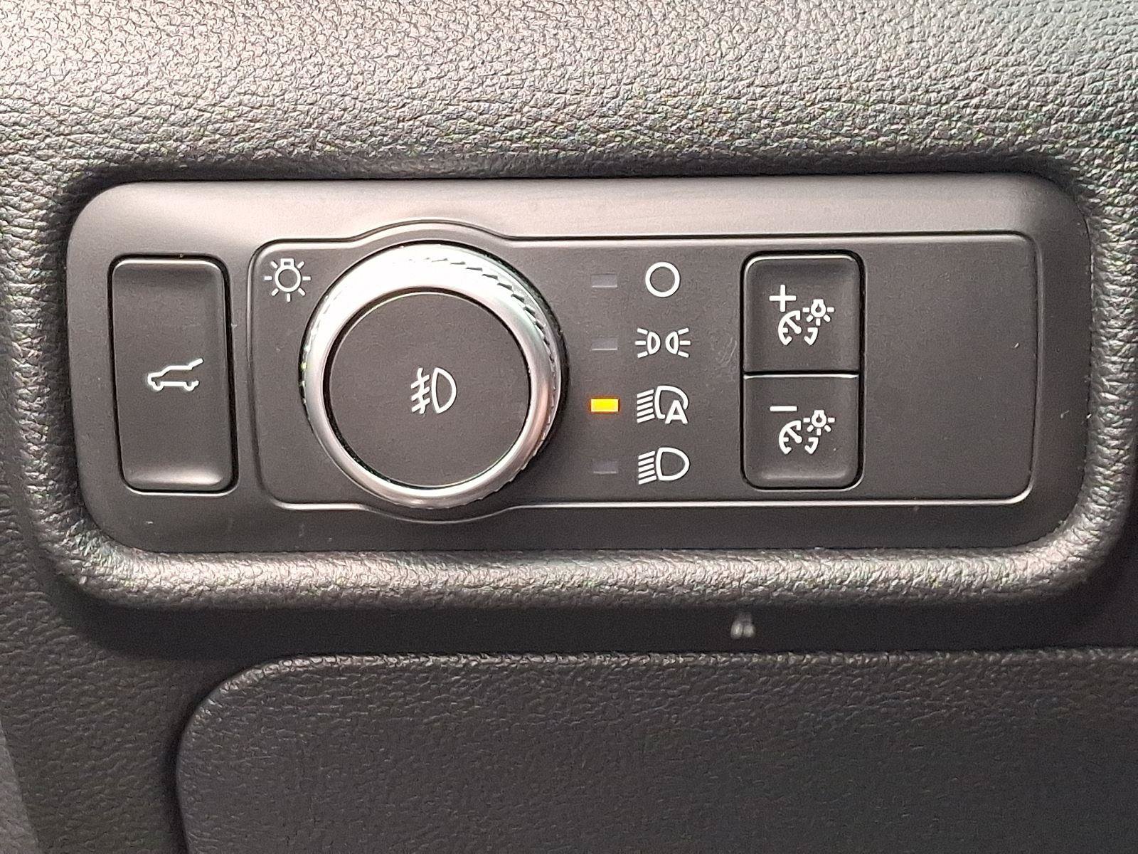 Used 2020 Ford Explorer ST w/ Premium Technology Package AWD/4WD image 27