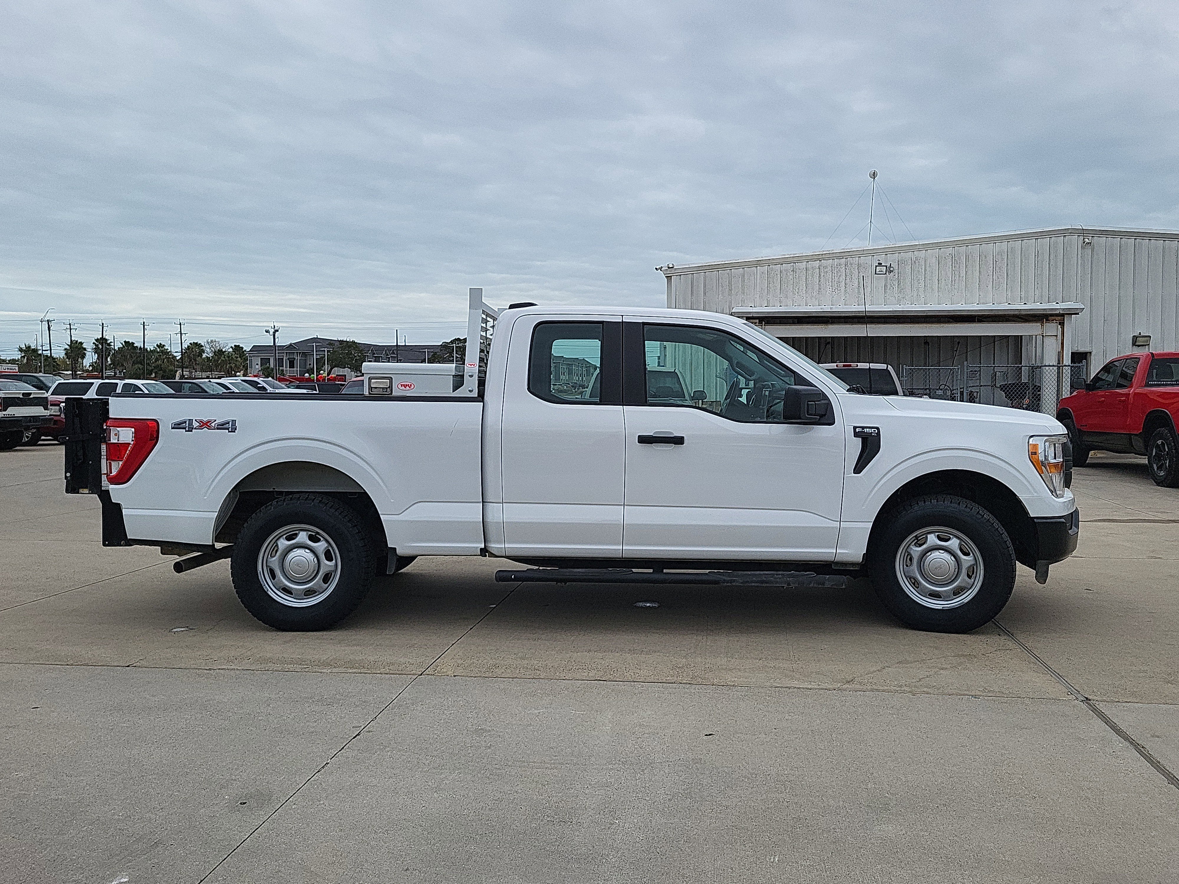 Used 2021 Ford F150 XL w/ XL Power Equipment Group image 4
