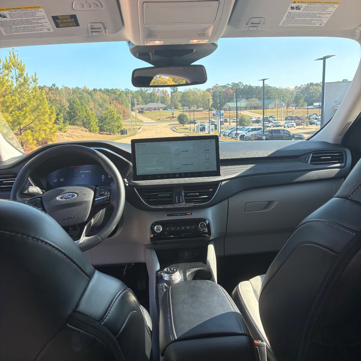 Used 2024 Ford Escape Platinum AWD/4WD image 28