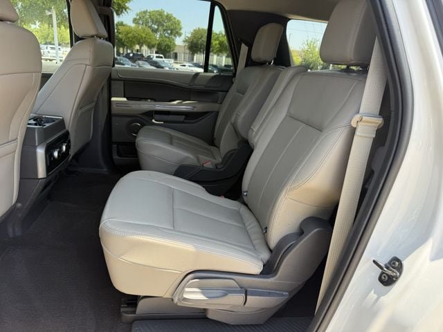 Used 2021 Ford Expedition Max XLT AWD/4WD image 26