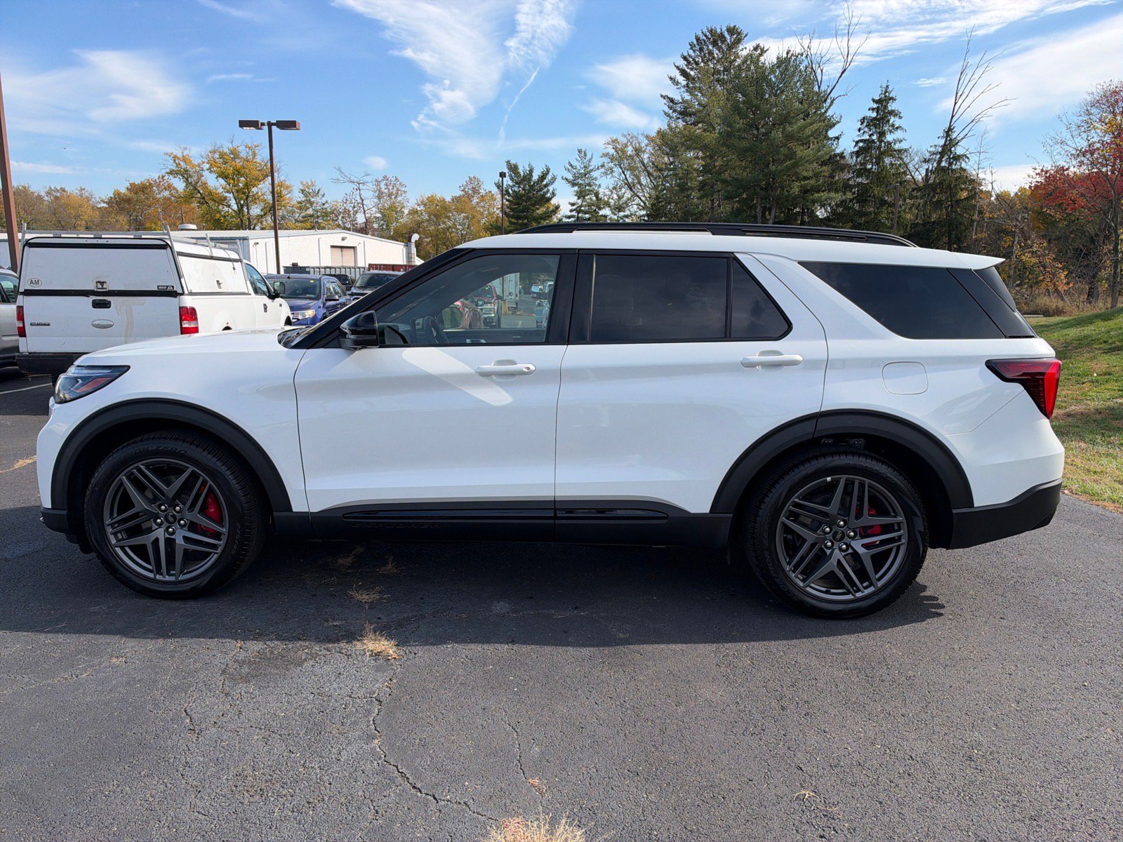 Used 2026 Ford Explorer ST AWD/4WD image 5