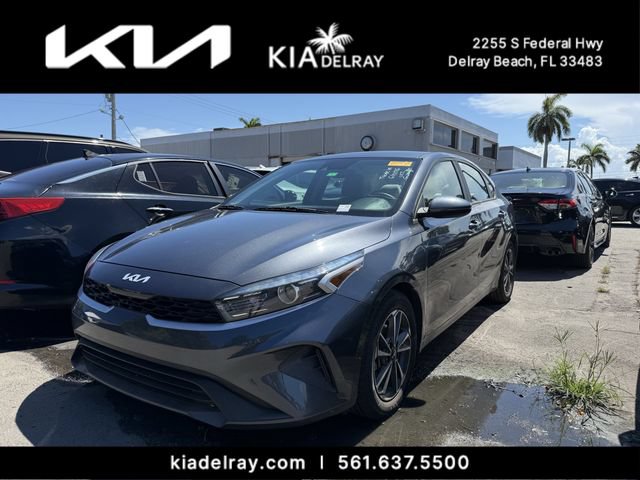 Certified 2022 Kia Forte LXS w/ LXS Technology Package FWD image 9