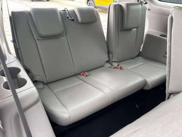 Used 2018 Toyota Highlander XLE image 18