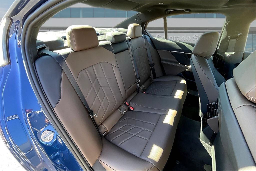 New 2026 BMW 530i xDrive w/ Premium Package AWD/4WD image 10