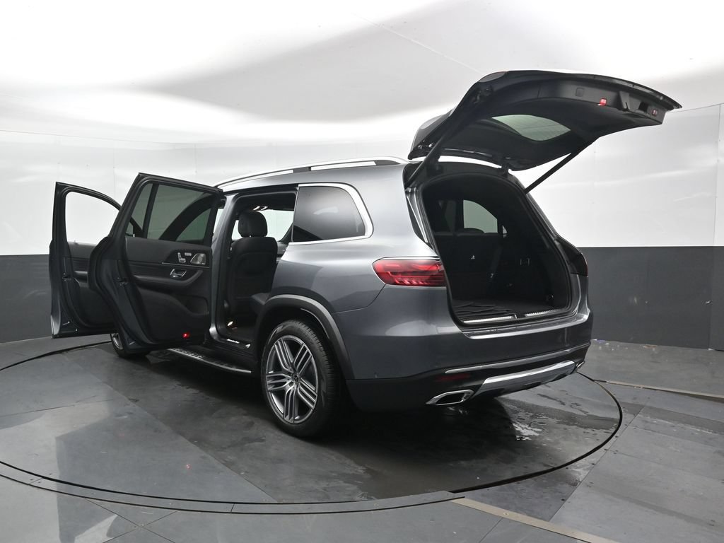 Used 2024 Mercedes-Benz GLS 450 4MATIC image 51