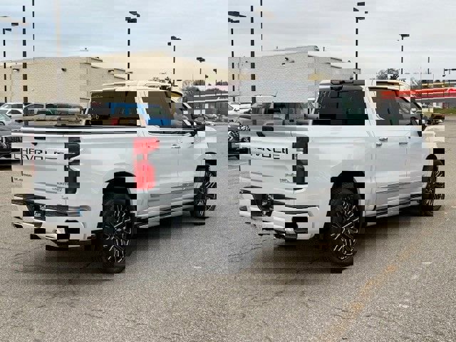 New 2026 Chevrolet Silverado 1500 High Country image 4