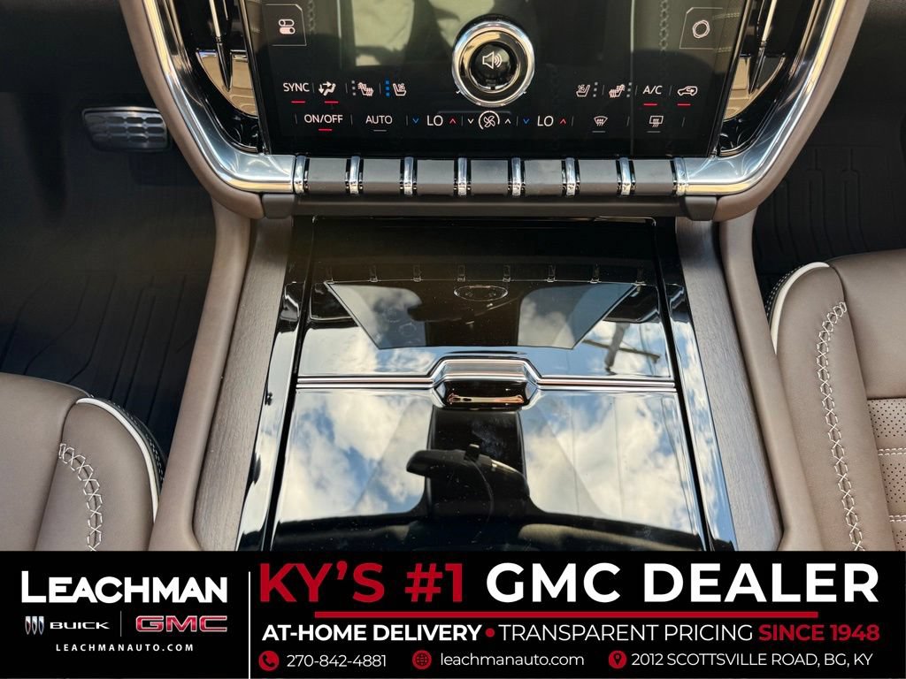 New 2026 GMC Yukon Denali Ultimate w/ LPO, Floor Liner Package AWD/4WD image 27