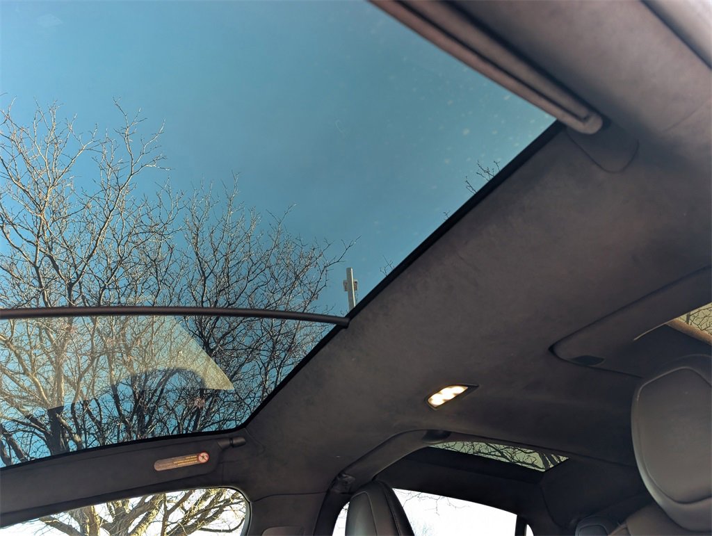 Used 2021 Tesla Model X Long Range image 14