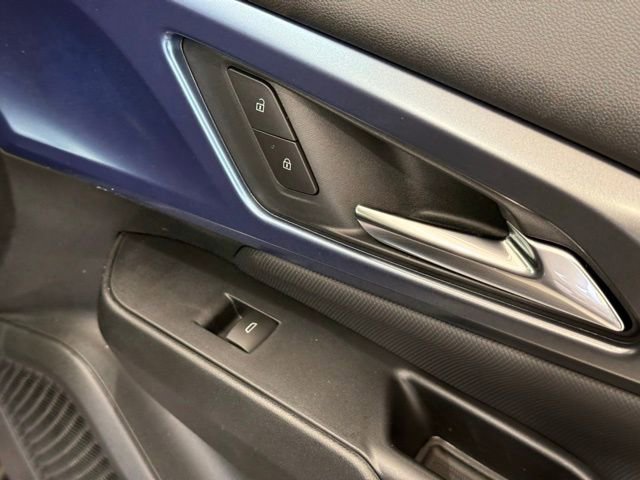 New 2026 Chevrolet Equinox EV LT FWD image 23