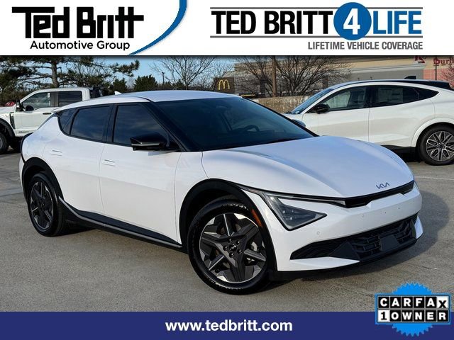Used 2025 Kia EV6 Light image 1