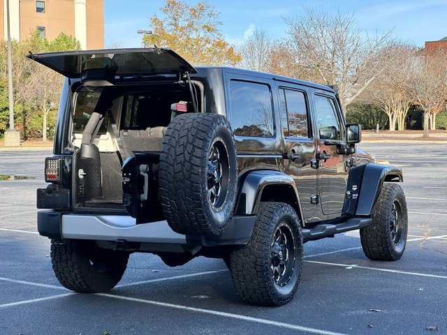 Used 2014 Jeep Wrangler Unlimited Sahara image 18