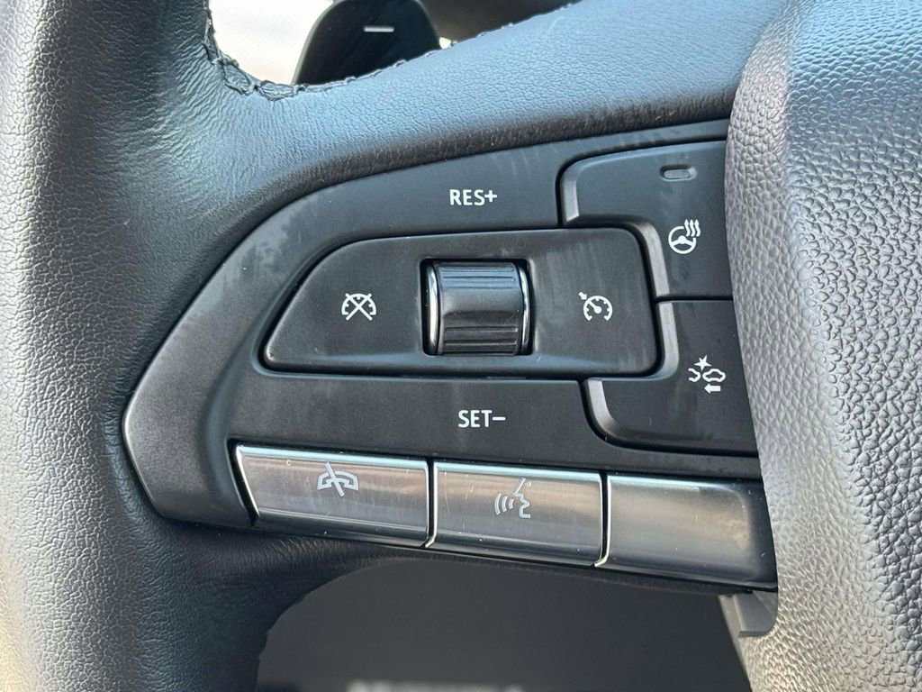 Used 2023 Cadillac XT4 Premium Luxury w/ Cold Weather Package AWD/4WD image 19
