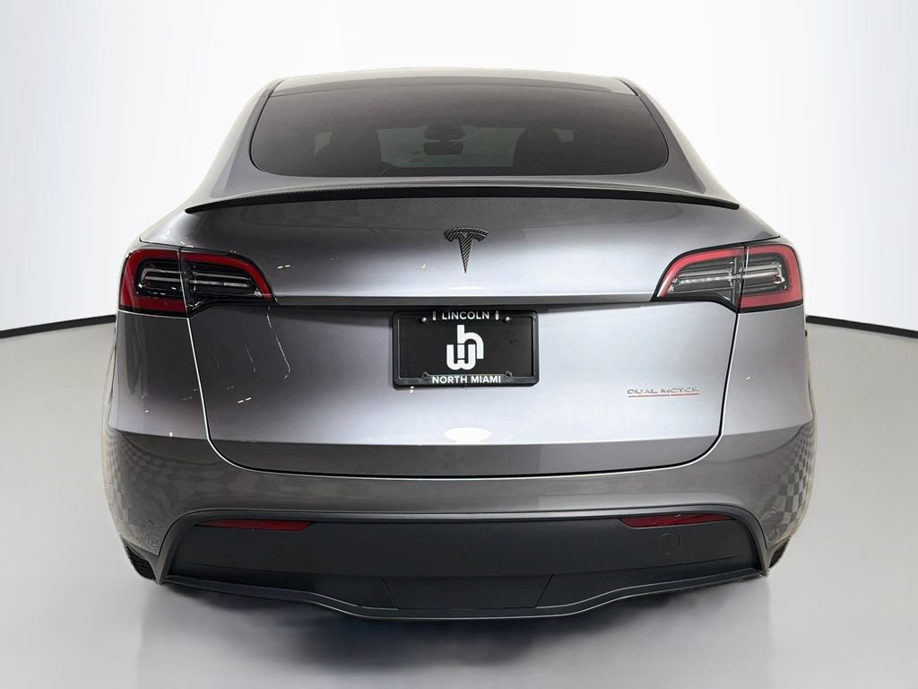 Used 2024 Tesla Model Y Performance AWD/4WD image 6