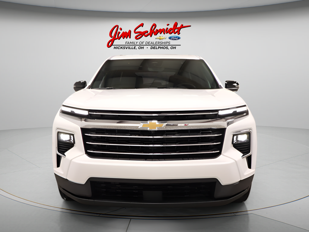 New 2027 Chevrolet Traverse LT w/ Sun and Wheel Package FWD image 3