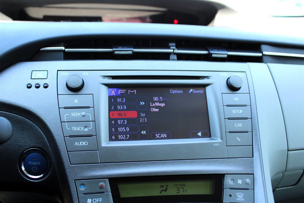Used 2015 Toyota Prius Two FWD image 23