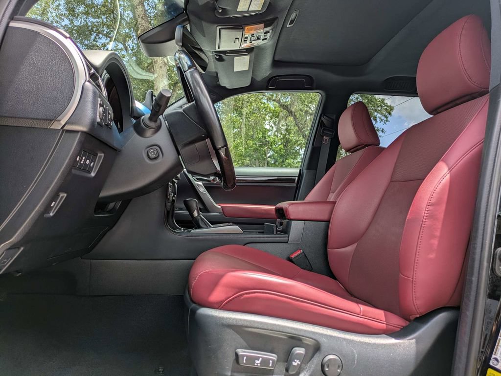 Used 2023 Lexus GX 460 Premium w/ Premium Plus Package AWD/4WD image 2