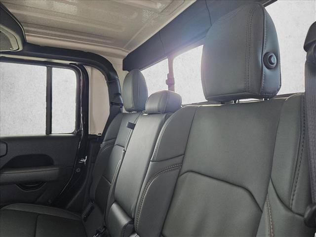 New 2026 Jeep Gladiator Mojave AWD/4WD image 15
