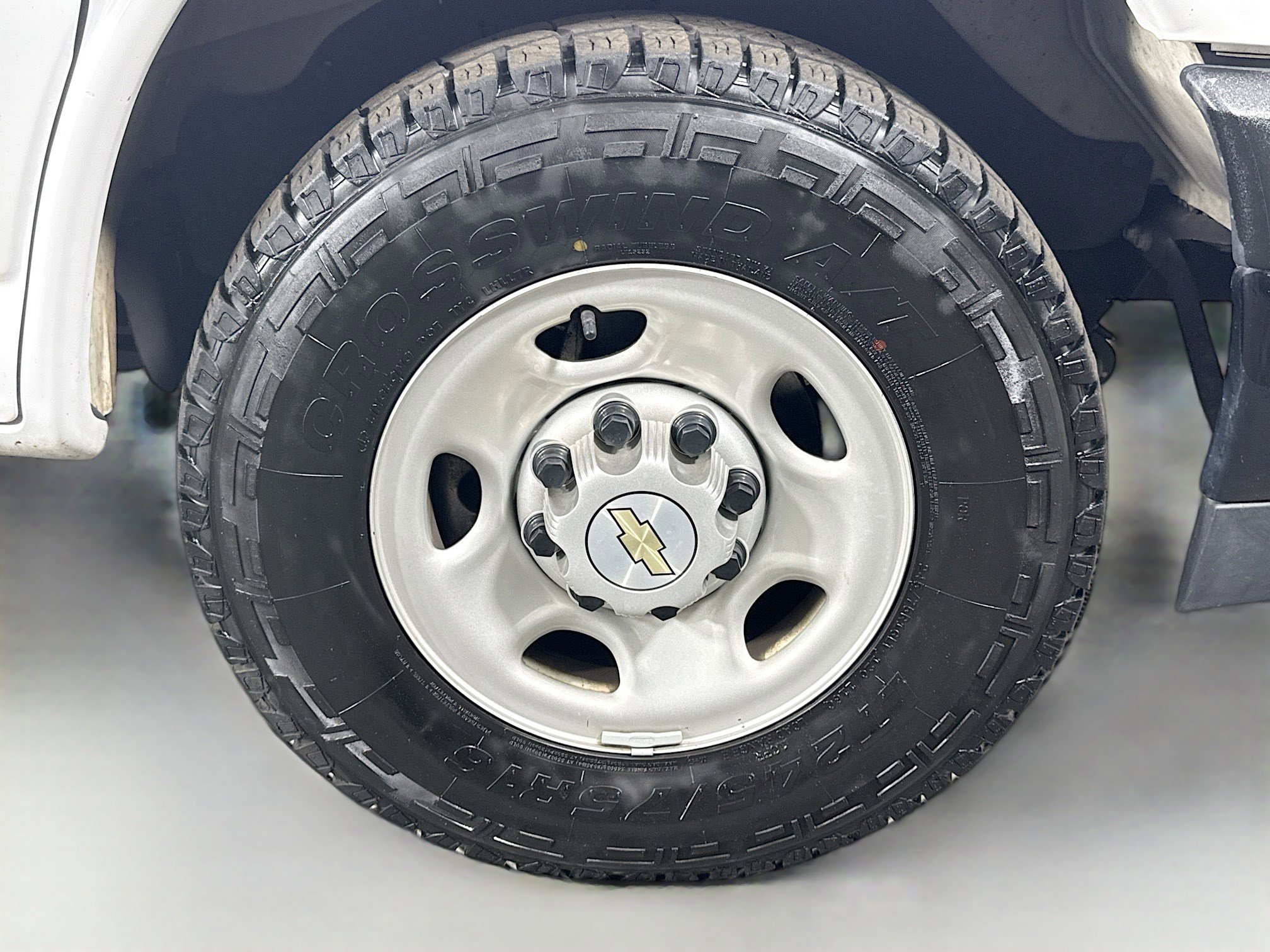 Used 2022 Chevrolet Express 2500 w/ Driver Convenience Package image 29