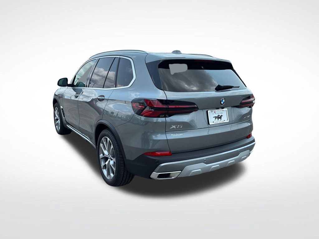 New 2026 BMW X5 xDrive40i AWD/4WD image 5