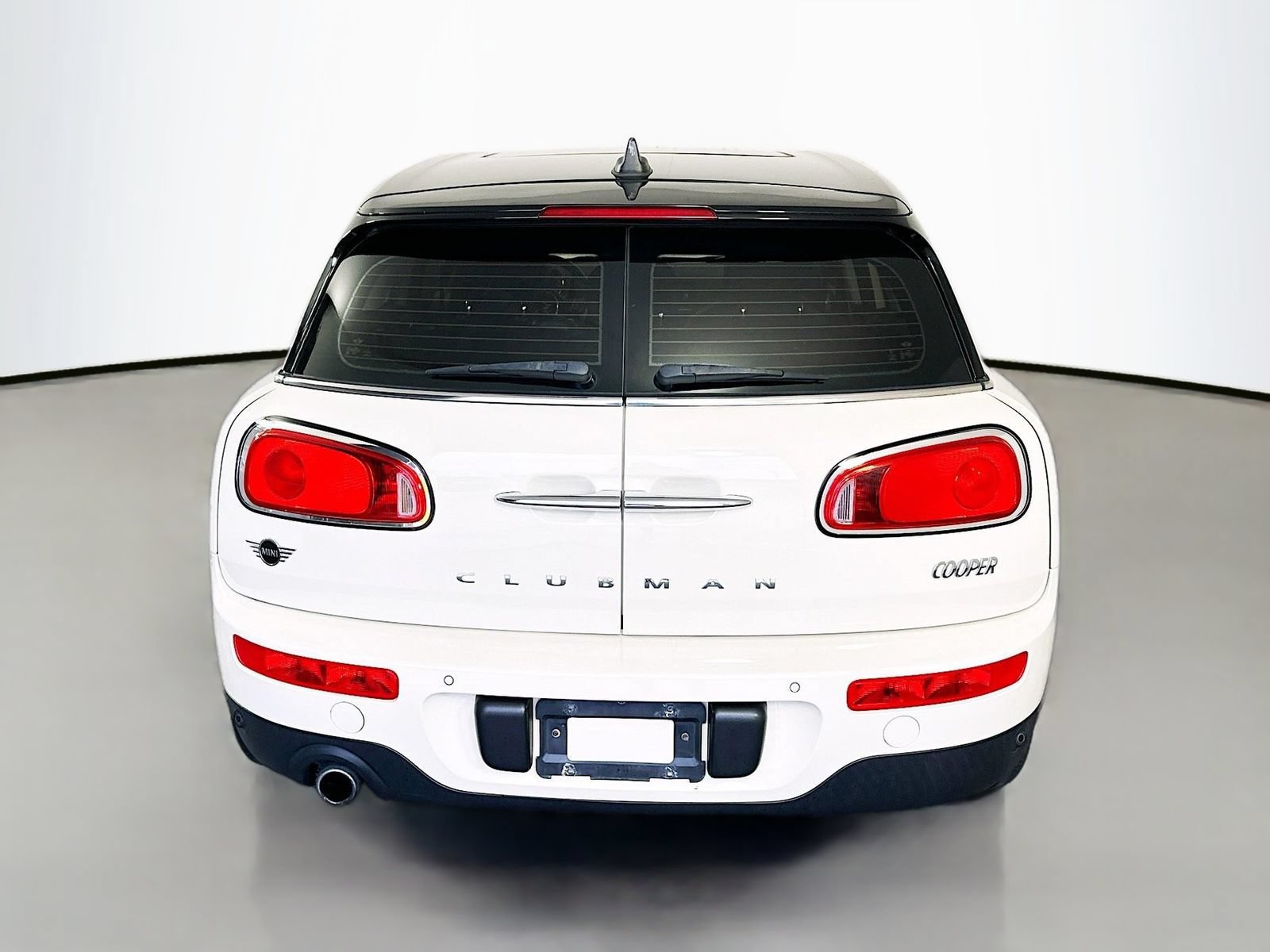 Used 2019 MINI Cooper Clubman FWD image 6