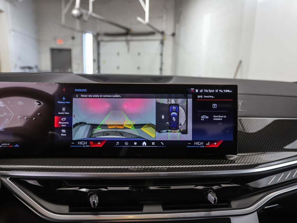 Used 2025 BMW X7 M60i image 18