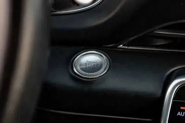 Used 2024 Genesis GV80 2.5T image 26