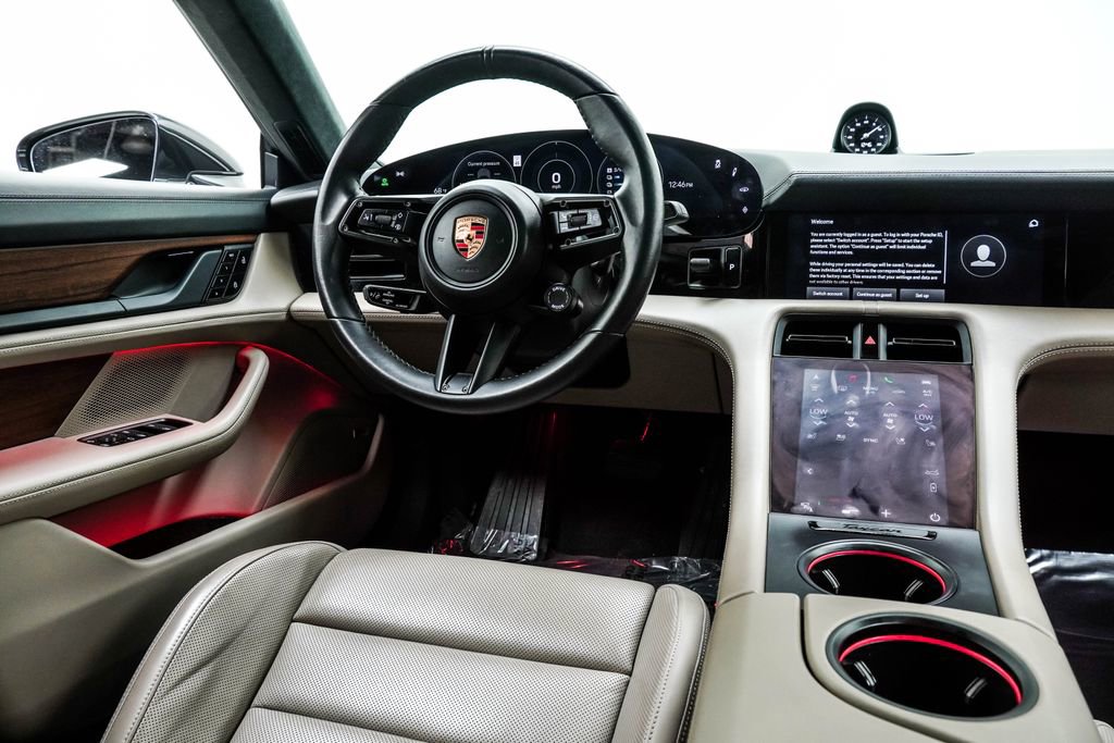 Used 2020 Porsche Taycan 4S image 24