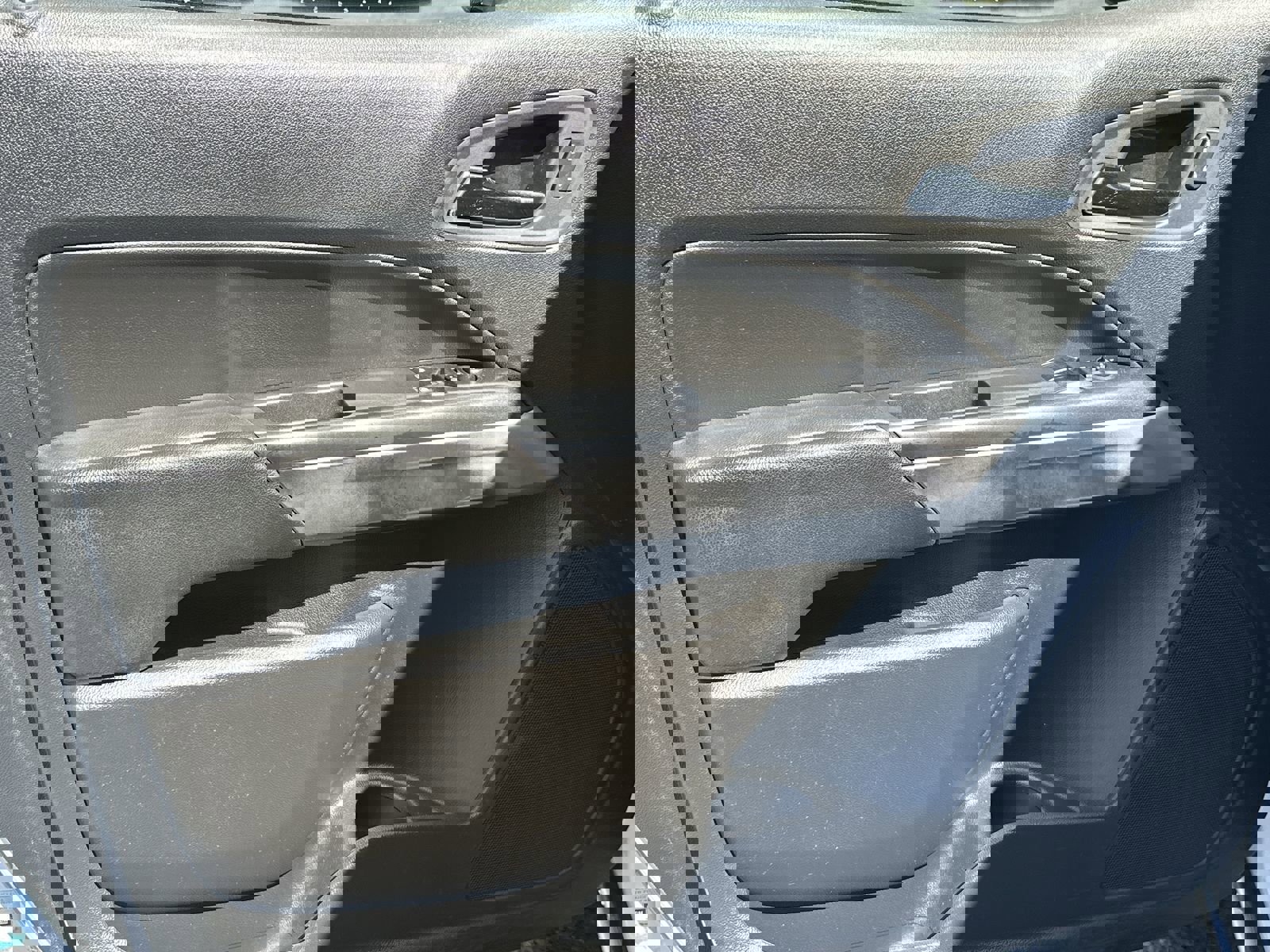 Used 2022 Chevrolet Colorado LT w/ Fleet Safety Package image 14