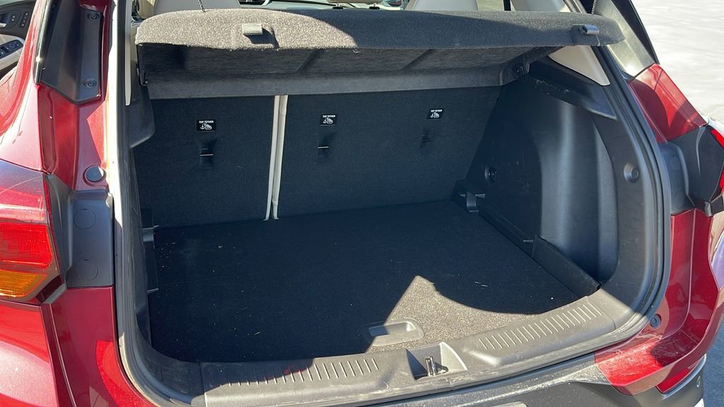 Used 2020 Buick Encore GX Essence w/ Advanced Technology Package image 25