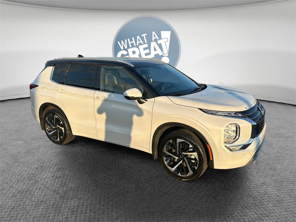 Used 2024 Mitsubishi Outlander SEL