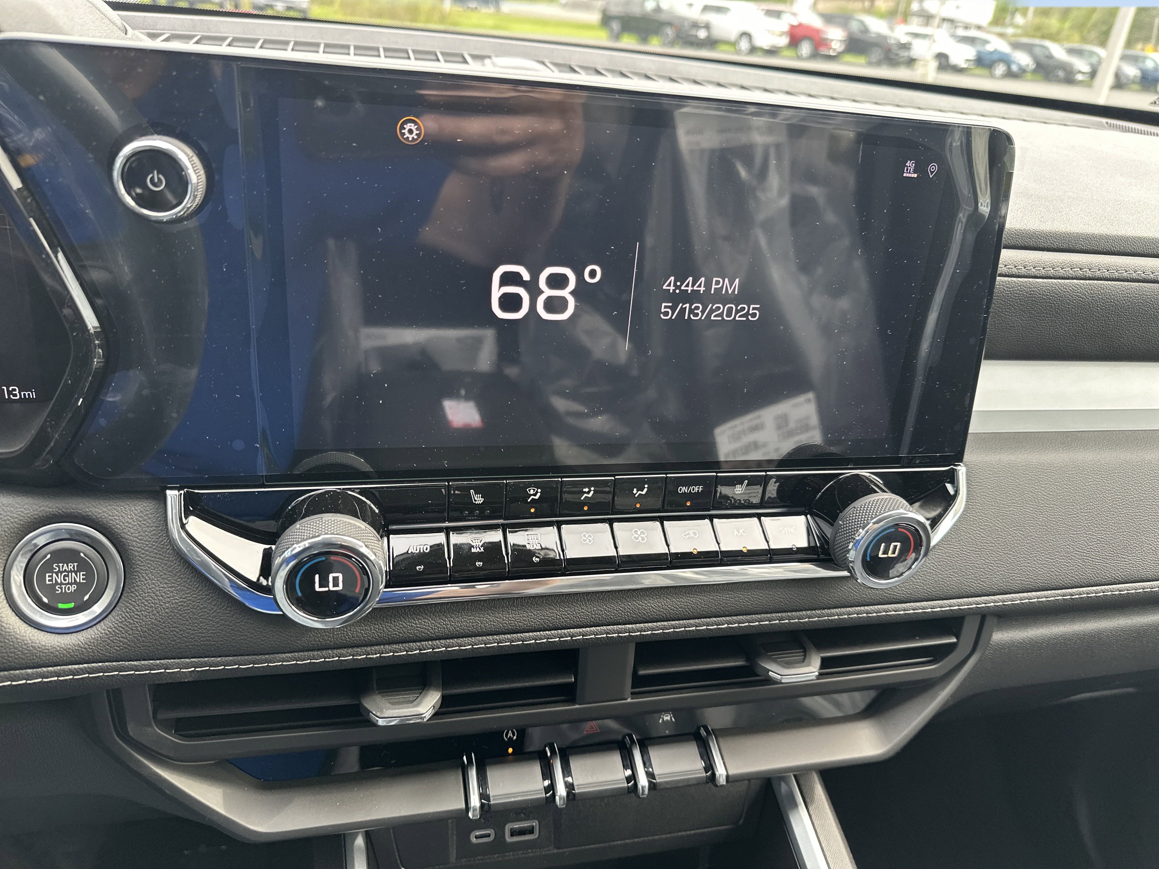 New 2025 Chevrolet Colorado LT w/ Advanced Trailering Package image 13