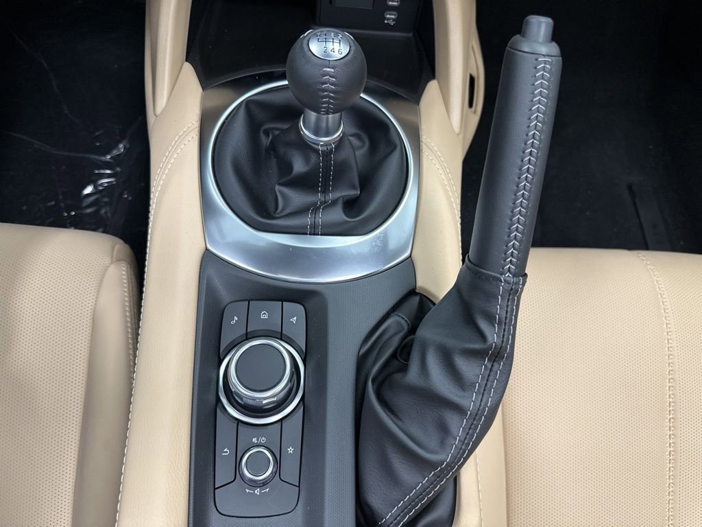 New 2026 MAZDA MX-5 Miata Grand Touring RWD image 30