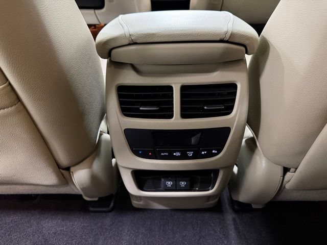 Used 2020 Acura MDX SH-AWD w/ Technology Package image 15