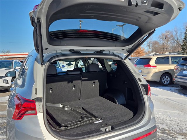 Certified 2023 Hyundai Santa Fe SEL w/ Winter Weather Package image 31