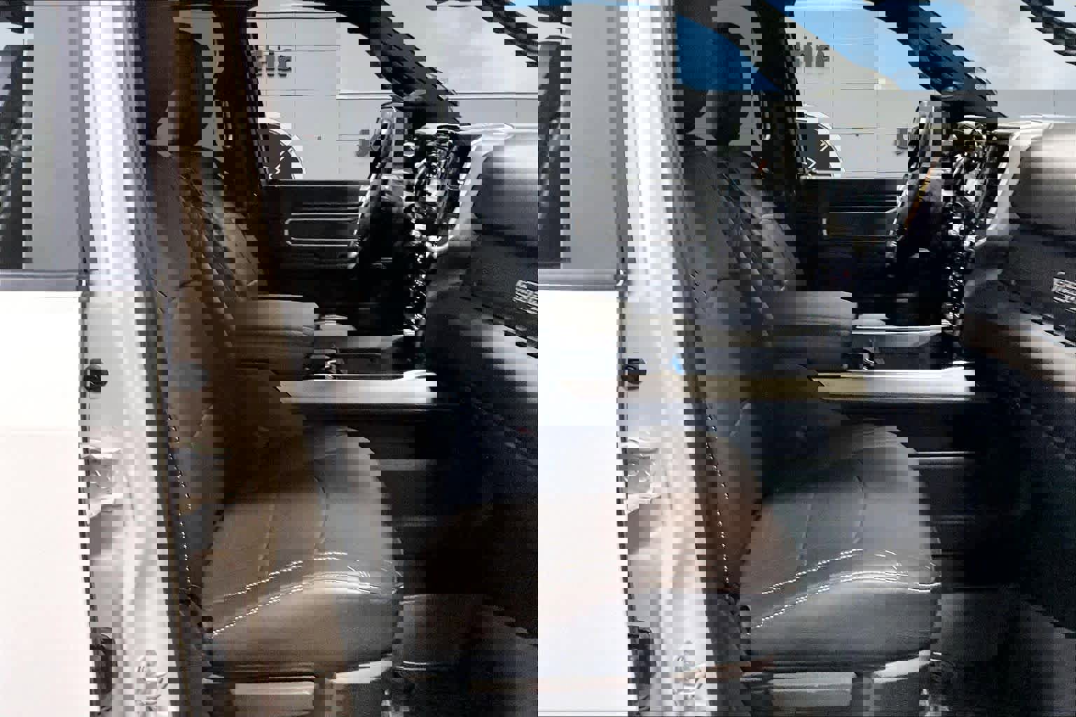 Used 2021 RAM 2500 Big Horn w/ Level 1 Equipment Group image 14