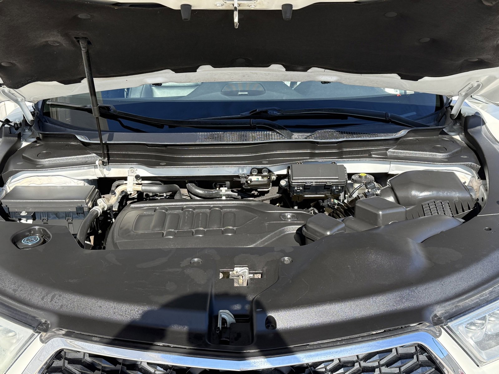 Used 2018 Acura MDX SH-AWD w/ Technology Package image 36