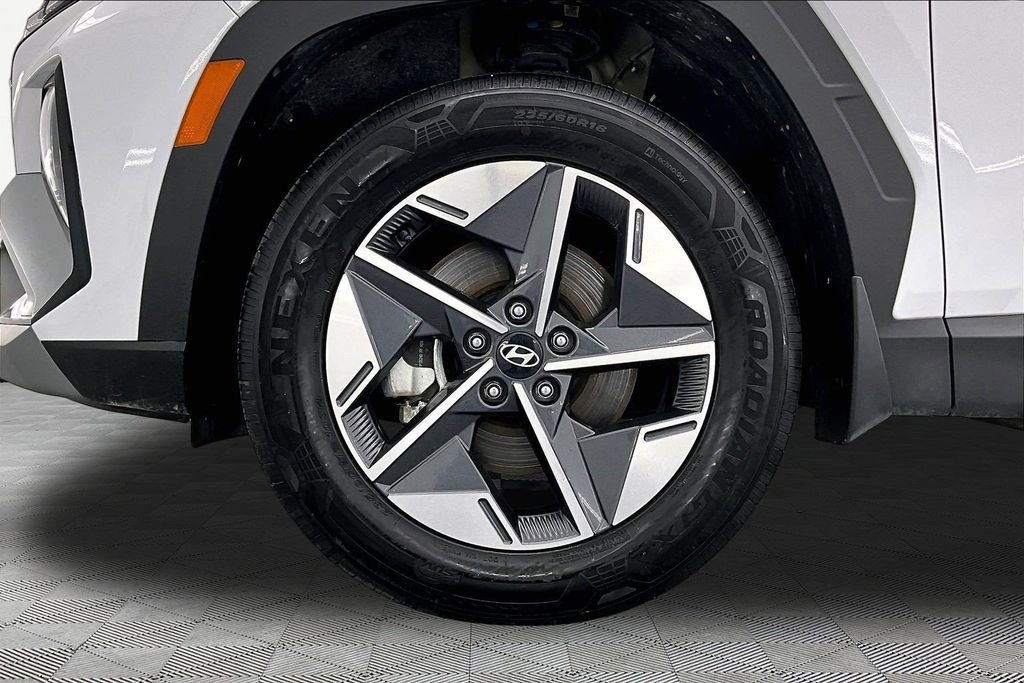 Used 2025 Hyundai Tucson SEL AWD/4WD image 9