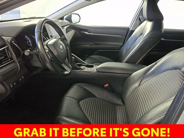 Used 2024 Toyota Camry SE image 15