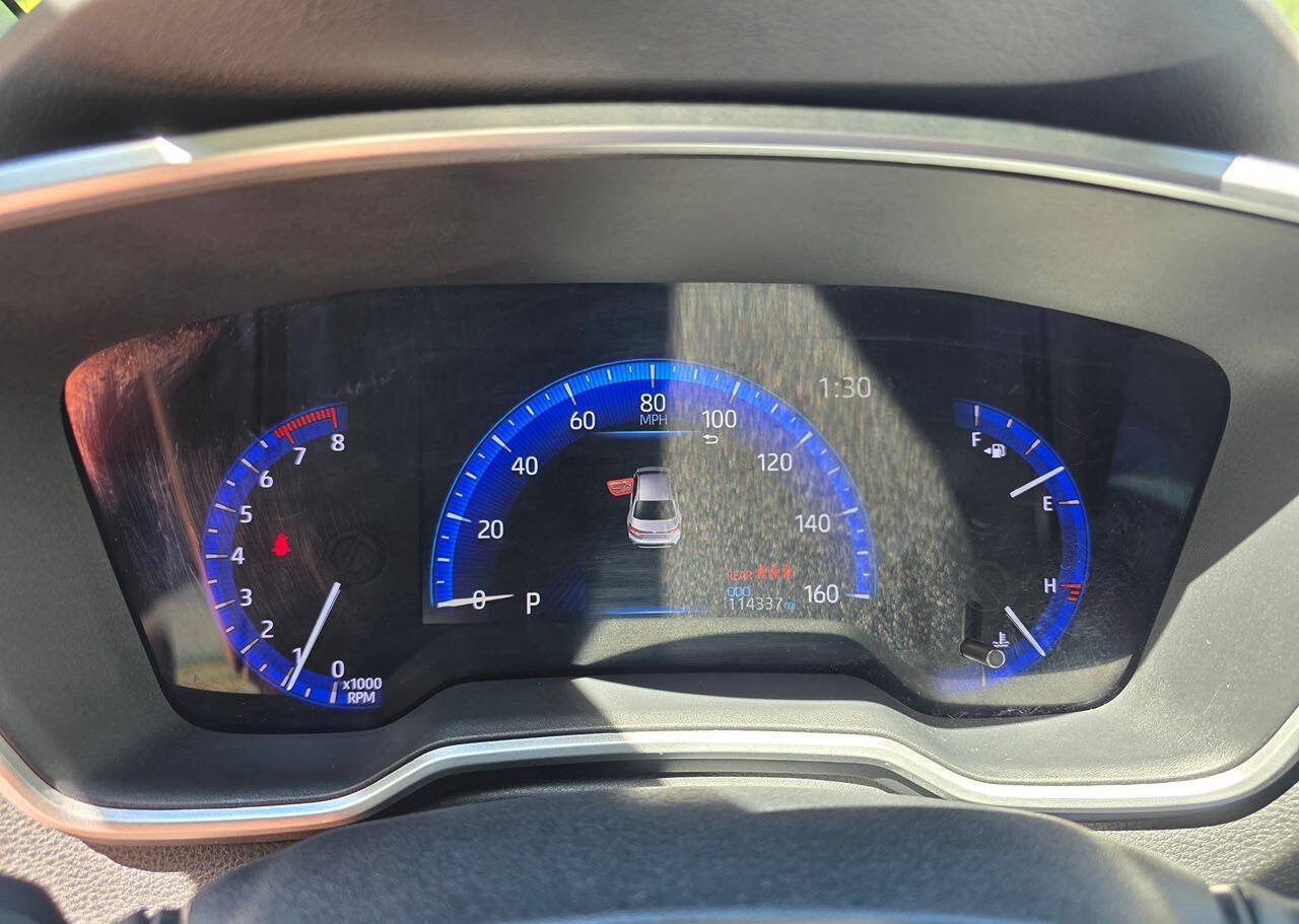 Used 2020 Toyota Corolla XSE FWD image 17