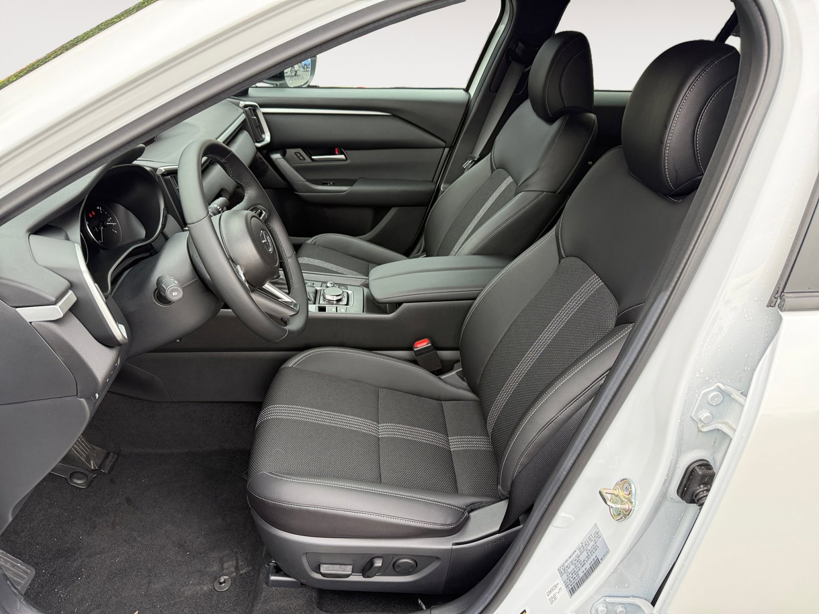 New 2026 MAZDA CX-50 2.5 Hybrid w/ Weather Package image 10