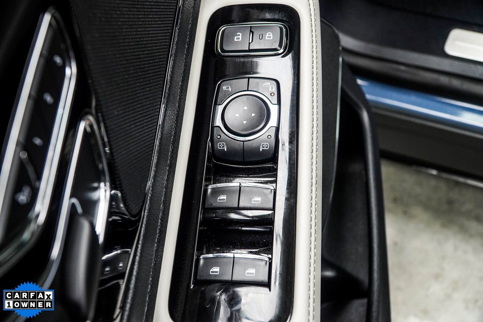 Used 2025 Lincoln Aviator Reserve image 40
