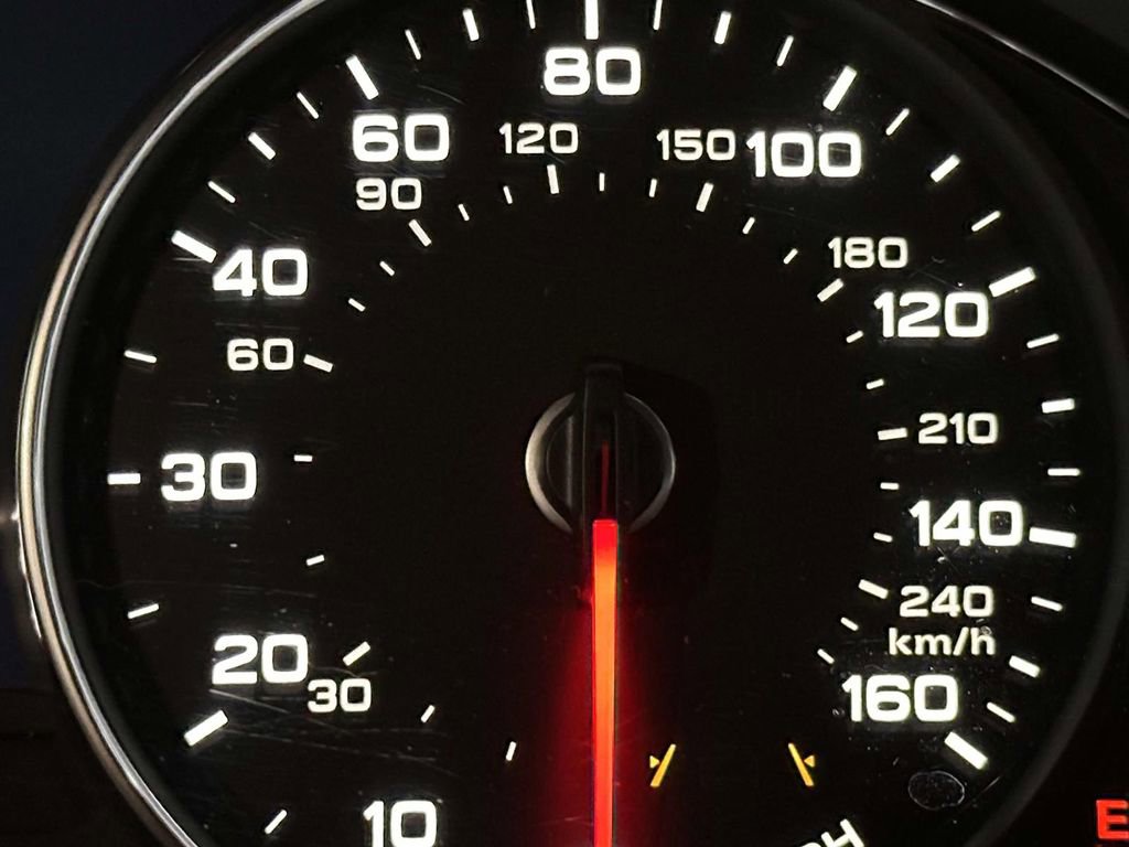 Used 2023 Audi Q5 2.0T Premium w/ Convenience Package image 29